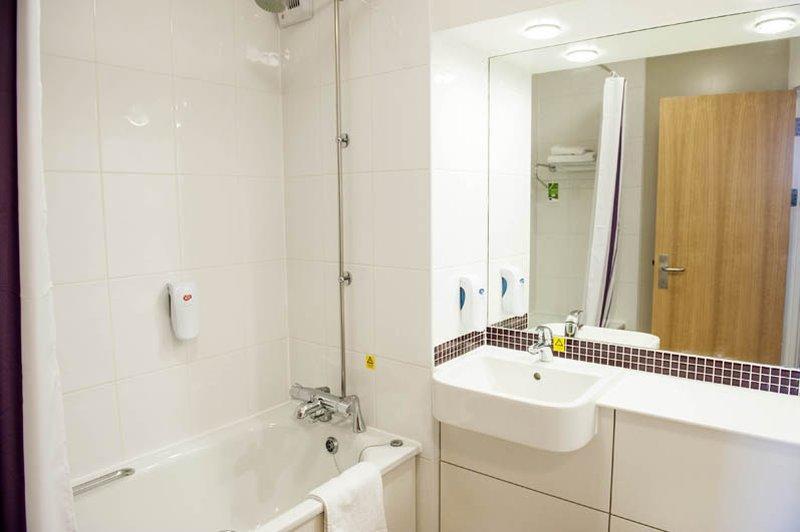 Premier Inn Manchester Trafford Centre North 外观 照片