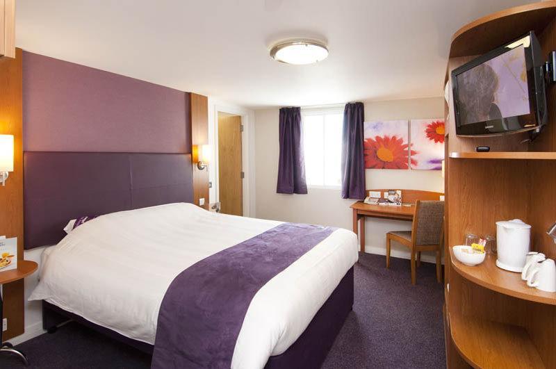 Premier Inn Manchester Trafford Centre North 外观 照片