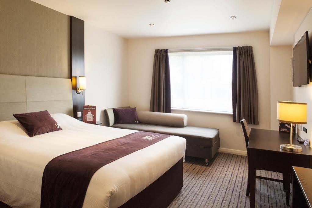 Premier Inn Manchester Trafford Centre North 外观 照片